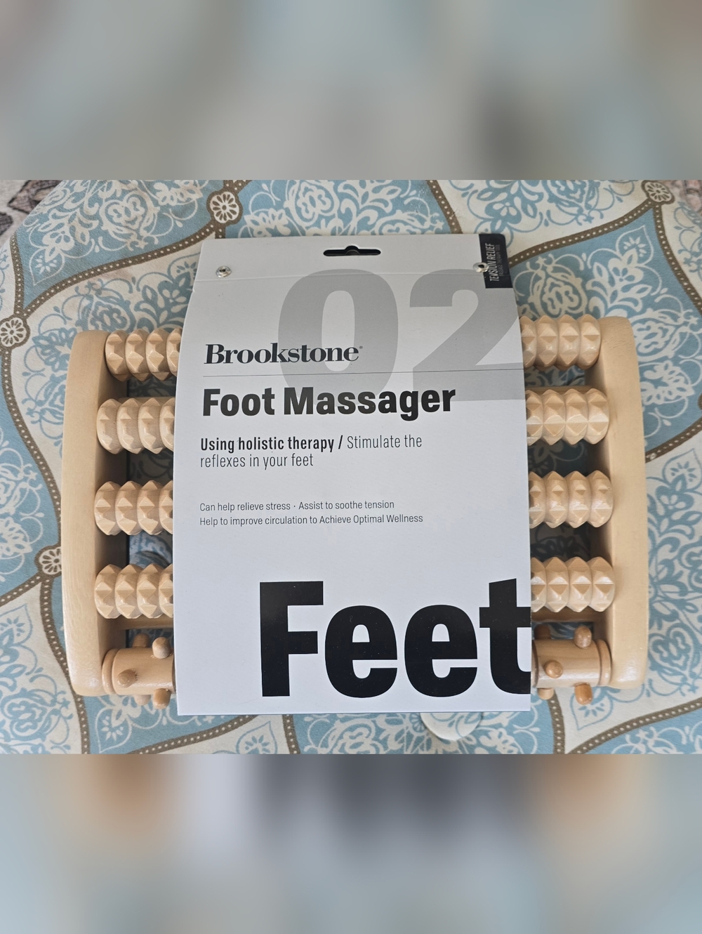 👣 Brookstone Wooden Roller Foot Massager 👣